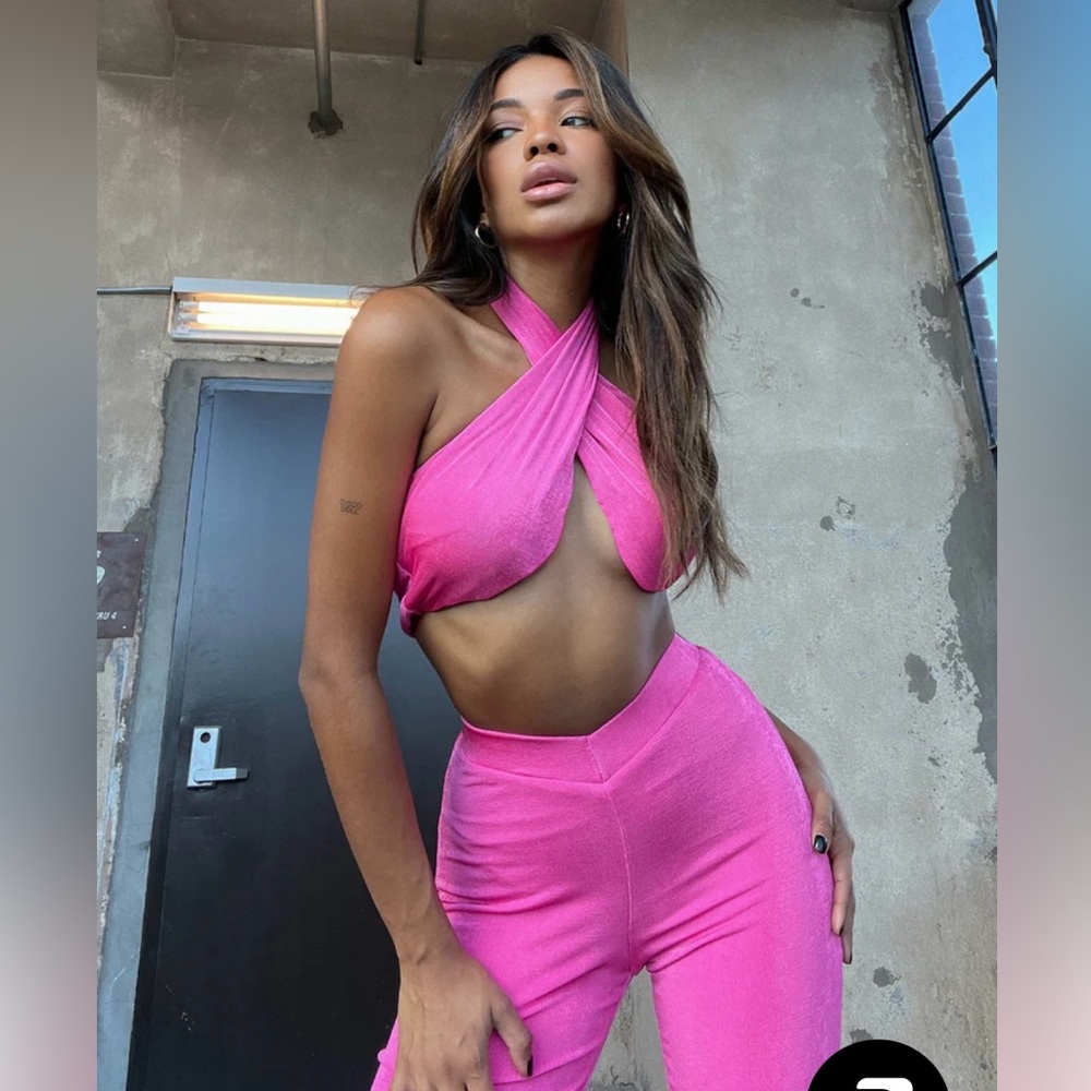 Pink Halter Top & Pant Set. Brand: Princess Polly, Size: US 2, Color: Pink